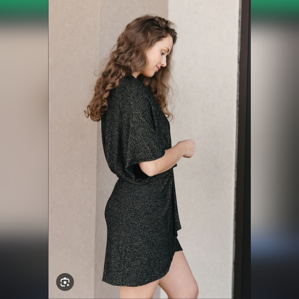 Noemí Dolman Sleeve Cocktail Dress - Picture 5 of 7